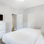 1600 Long Grove