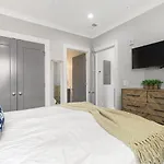 The Cooper Suite At 122 Spring
