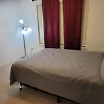 Spacious Home, Pet Friendly, Fenced Yard, 30 Minutes To All