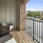 Landing - Modern Apartment With Amazing Amenities