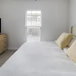Landing - Modern Apartment With Amazing Amenities