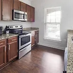 Landing - Modern Apartment With Amazing Amenities