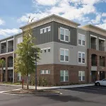 Landing At Parker Point - 2 Bedrooms In Cainhoy