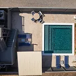 Private Pool Oasis 4 Bedroom Suite