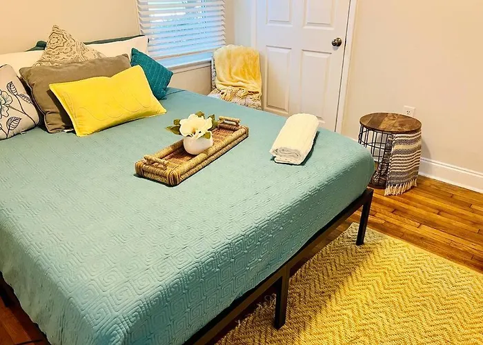 Newly Renovated Historic Home Near Park Circle
