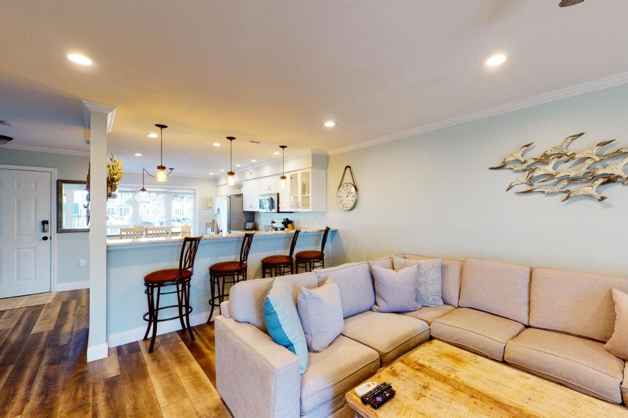 2436 Stono Watch Apartment