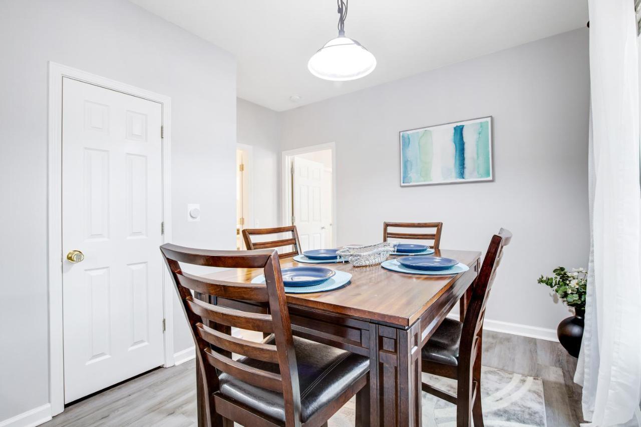 Apartment 1600 Long Grove