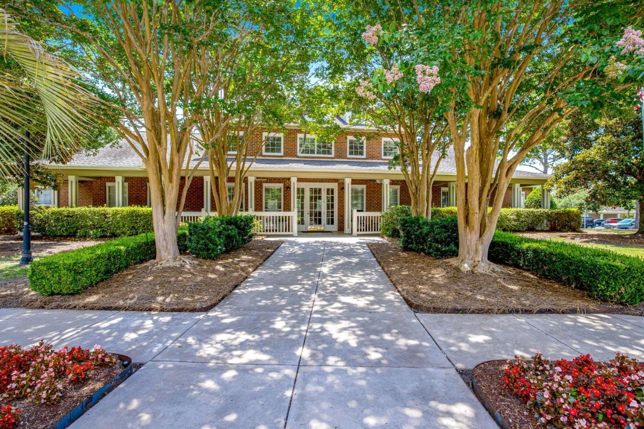 1600 Long Grove Apartment Charleston