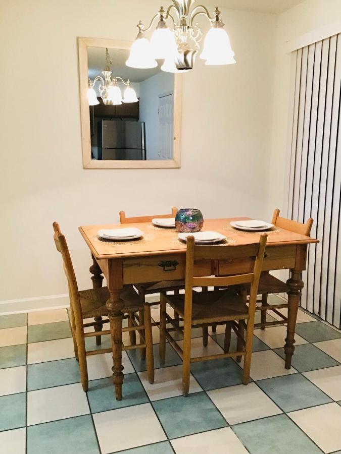 Th Wood Apartment *