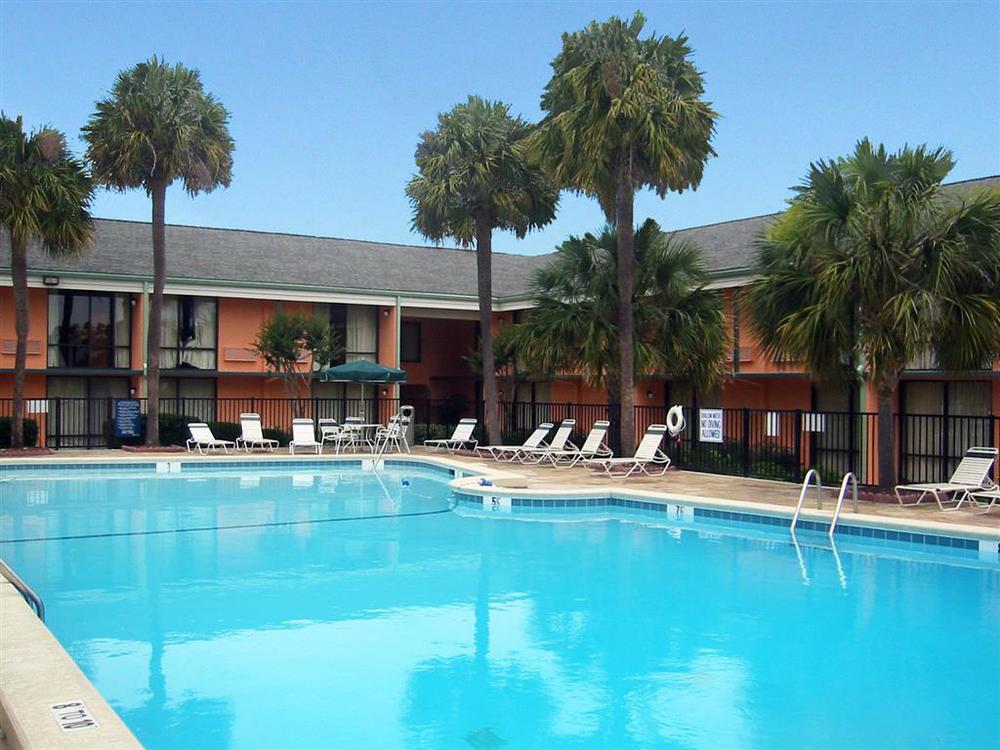 Western 3* Charleston