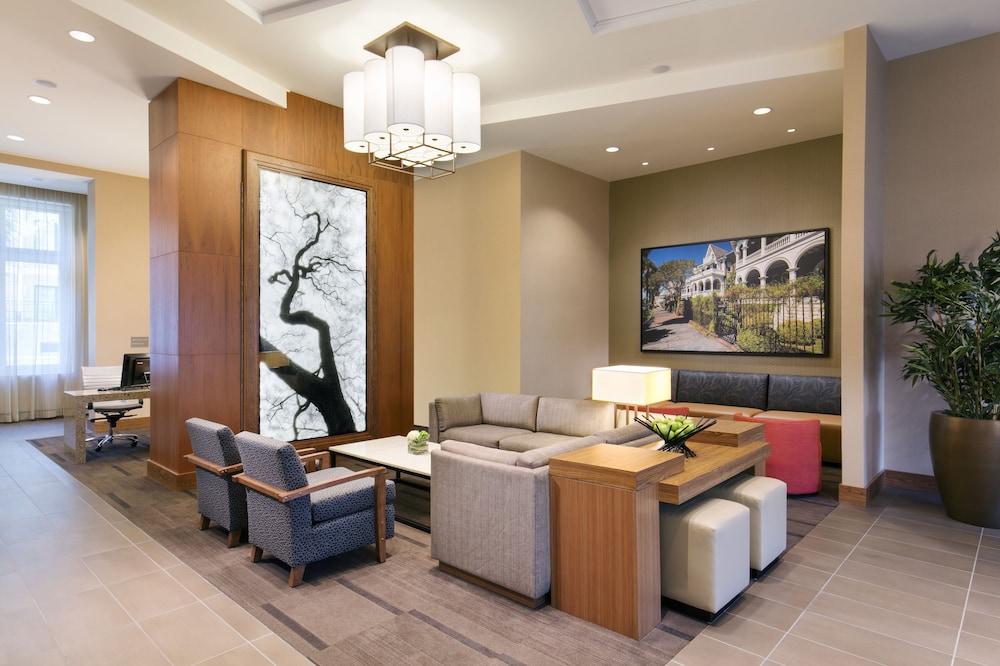 Hyatt Place - Historic District Hotel 3*