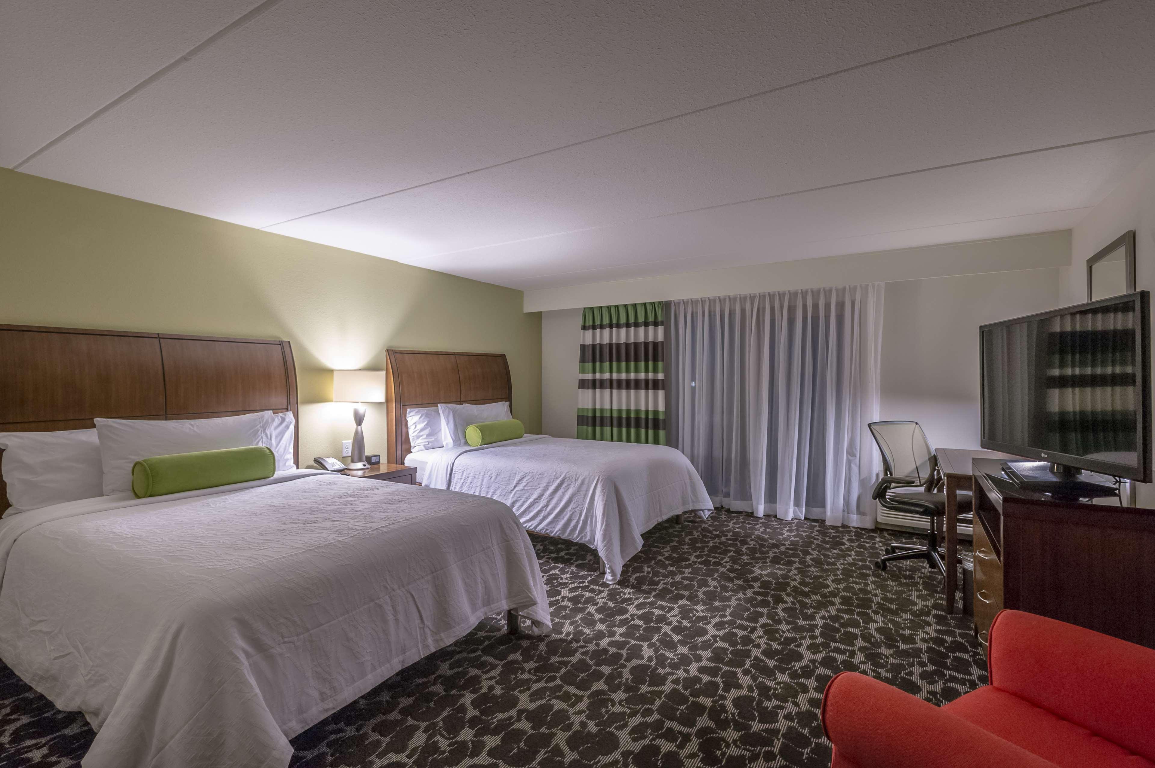 Hilton Garden Waterfront/downtown Hotel 3*