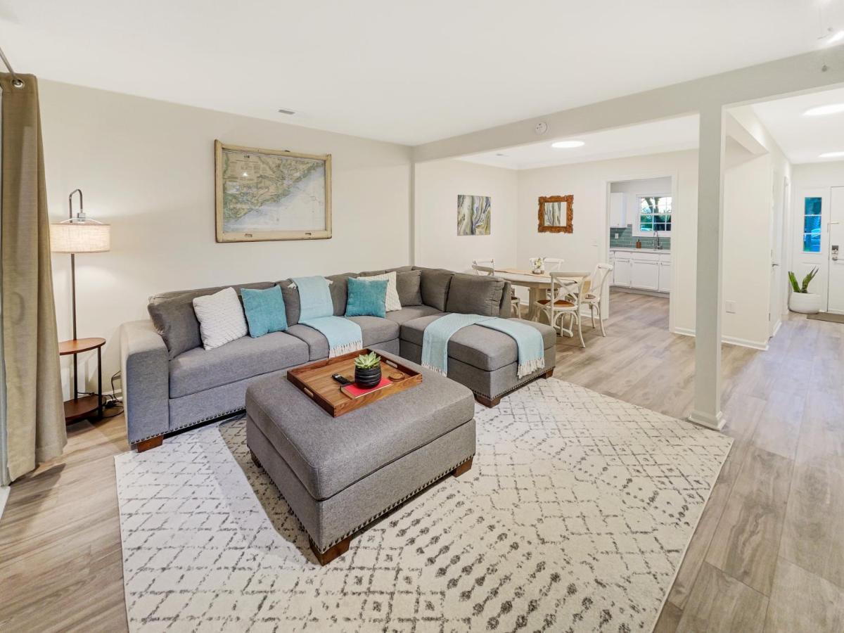 5 Min To Beach—king Beds Charleston