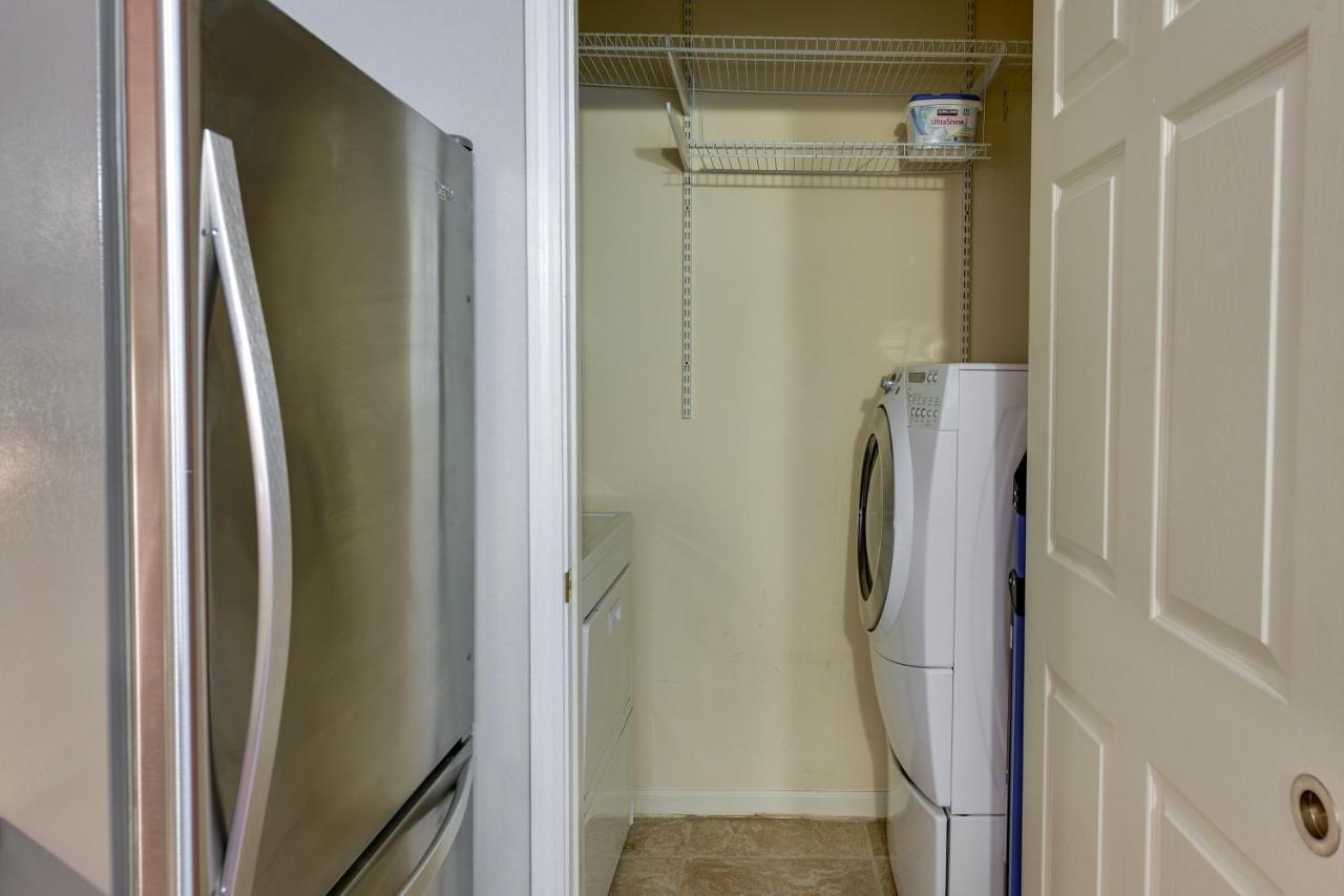 Mount Pleasant With Pool And Bikes Near Beach! Apartment *