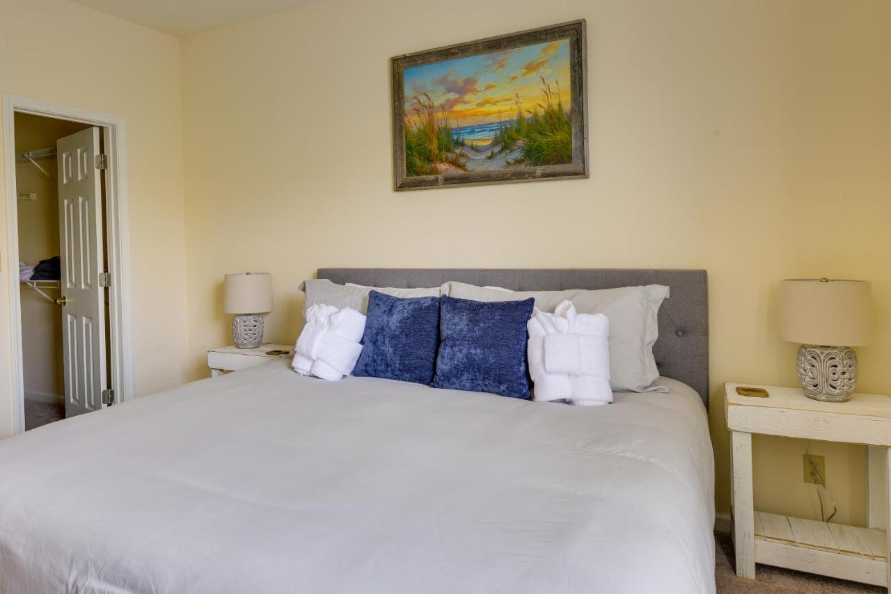 Mount Pleasant With Pool And Bikes Near Beach! Apartment *