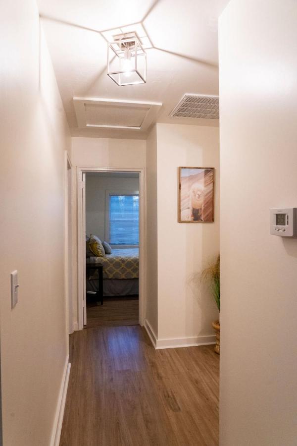 Holiday home Madrona's Guesthouse- Convenient Location, Pet Friendly Charleston