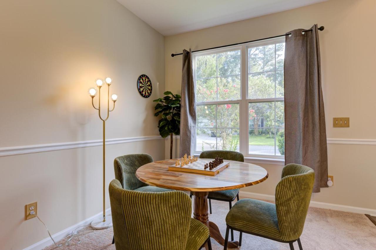 Mulberry With Pond View * Charleston
