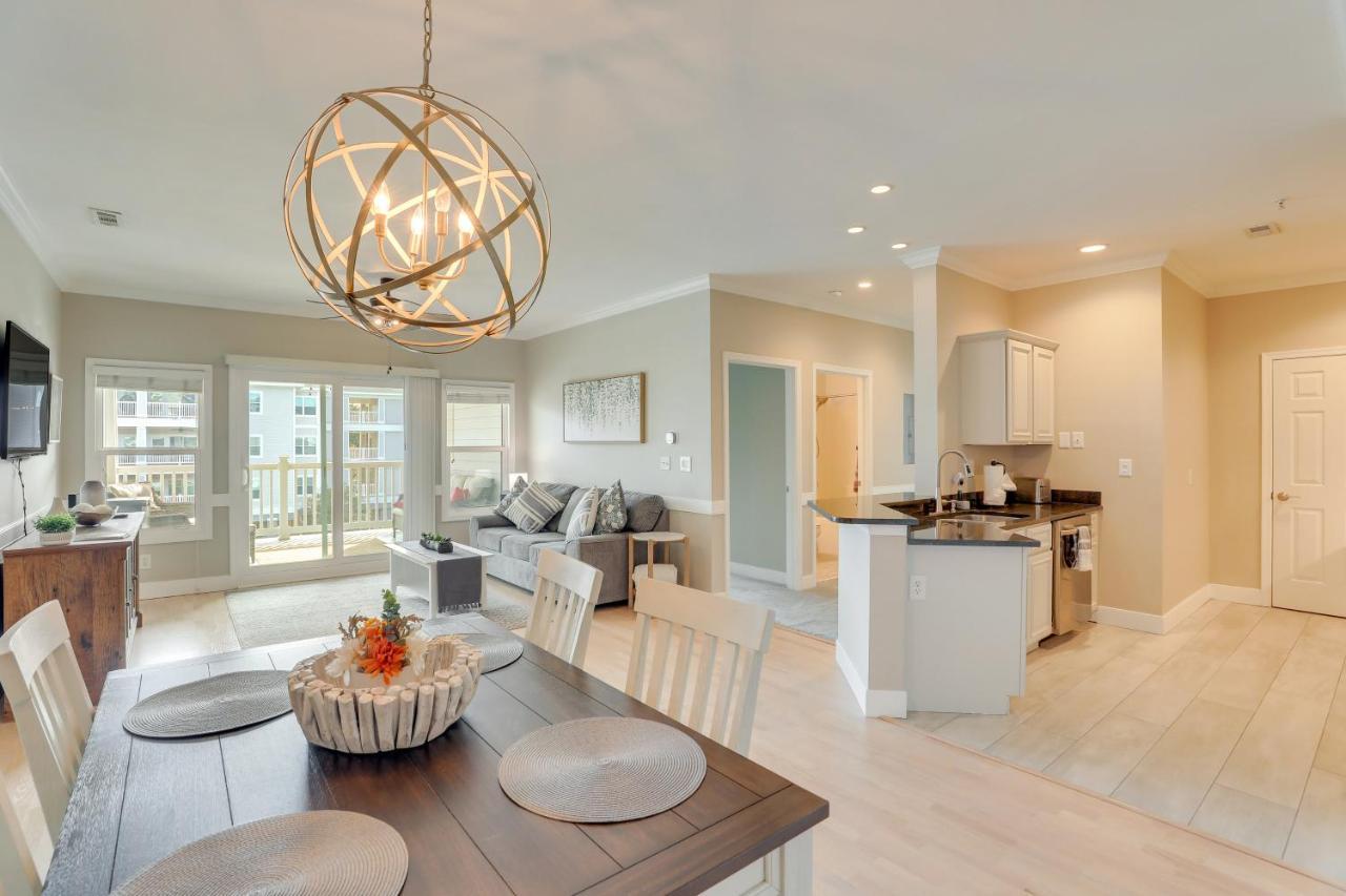 With Pool Access Near Folly Beach! Apartment *