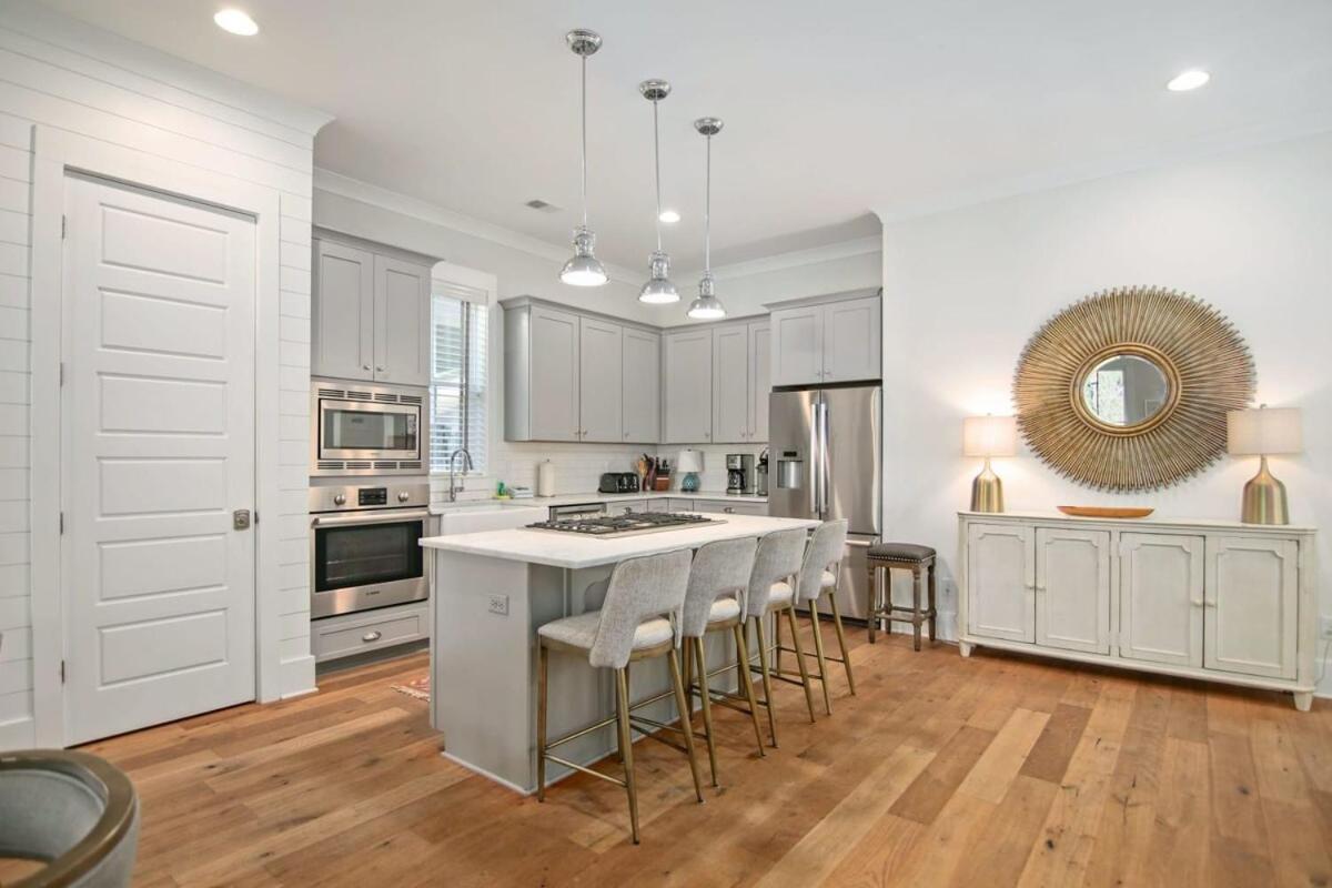 Shem Creek House- 5 Mins To Downtown & Holiday home Charleston