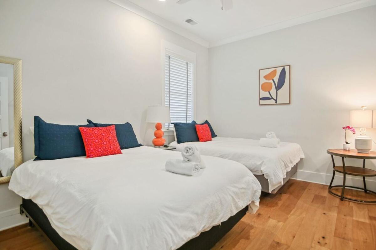Holiday home Shem Creek House- 5 Mins To Downtown & Charleston