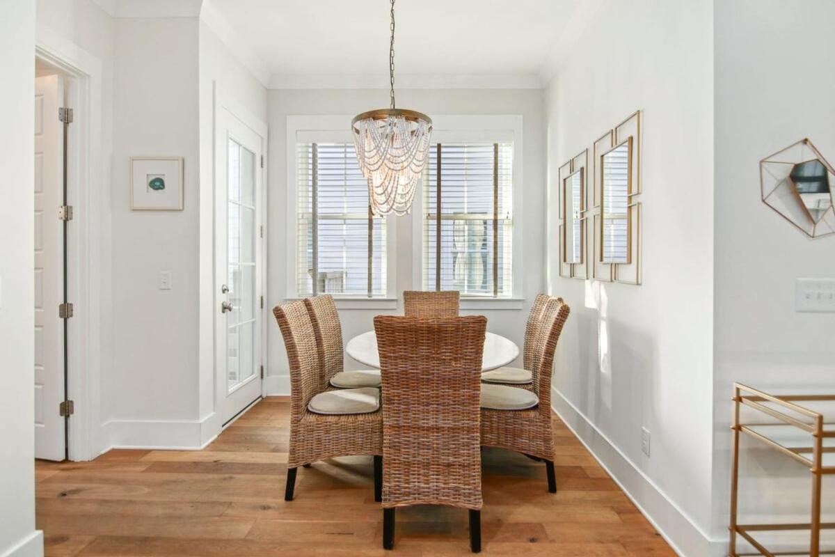 Shem Creek House- 5 Mins To Downtown & Holiday home *