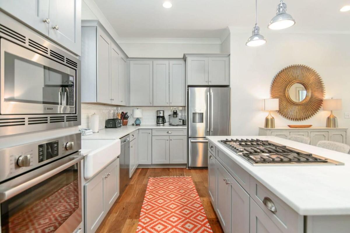 Holiday home Shem Creek House- 5 Mins To Downtown & Charleston