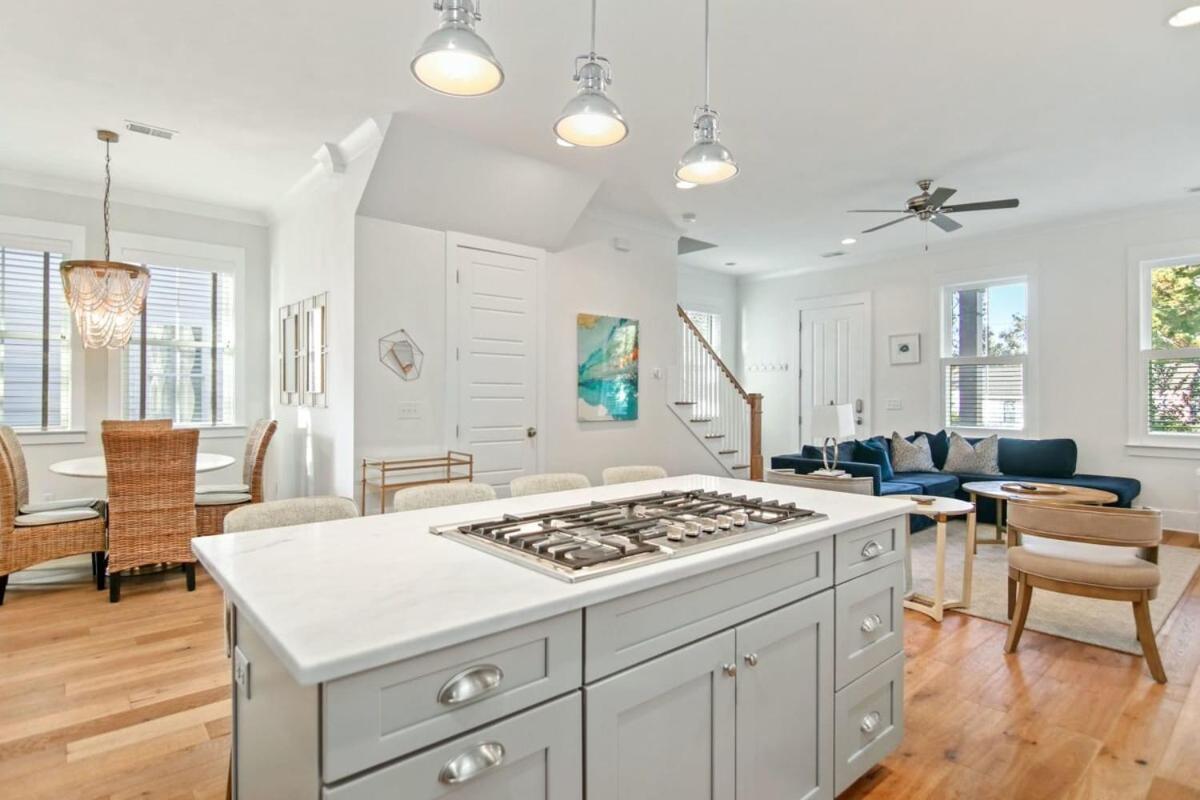 Holiday home Shem Creek House- 5 Mins To Downtown & *
