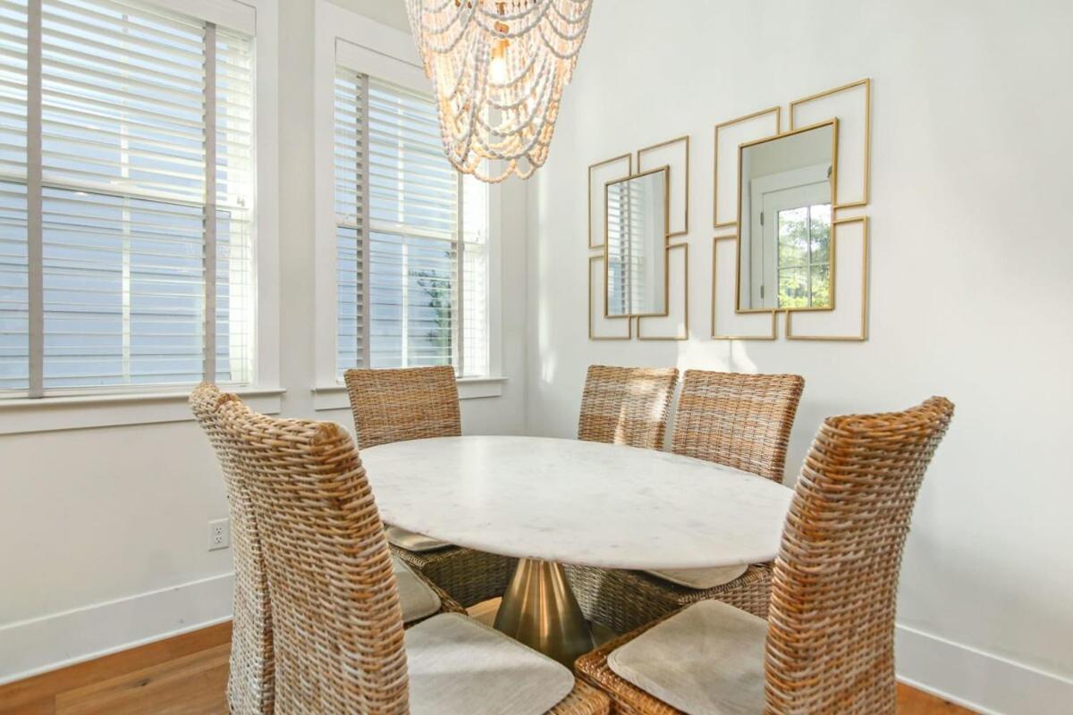 Holiday home Shem Creek House- 5 Mins To Downtown &