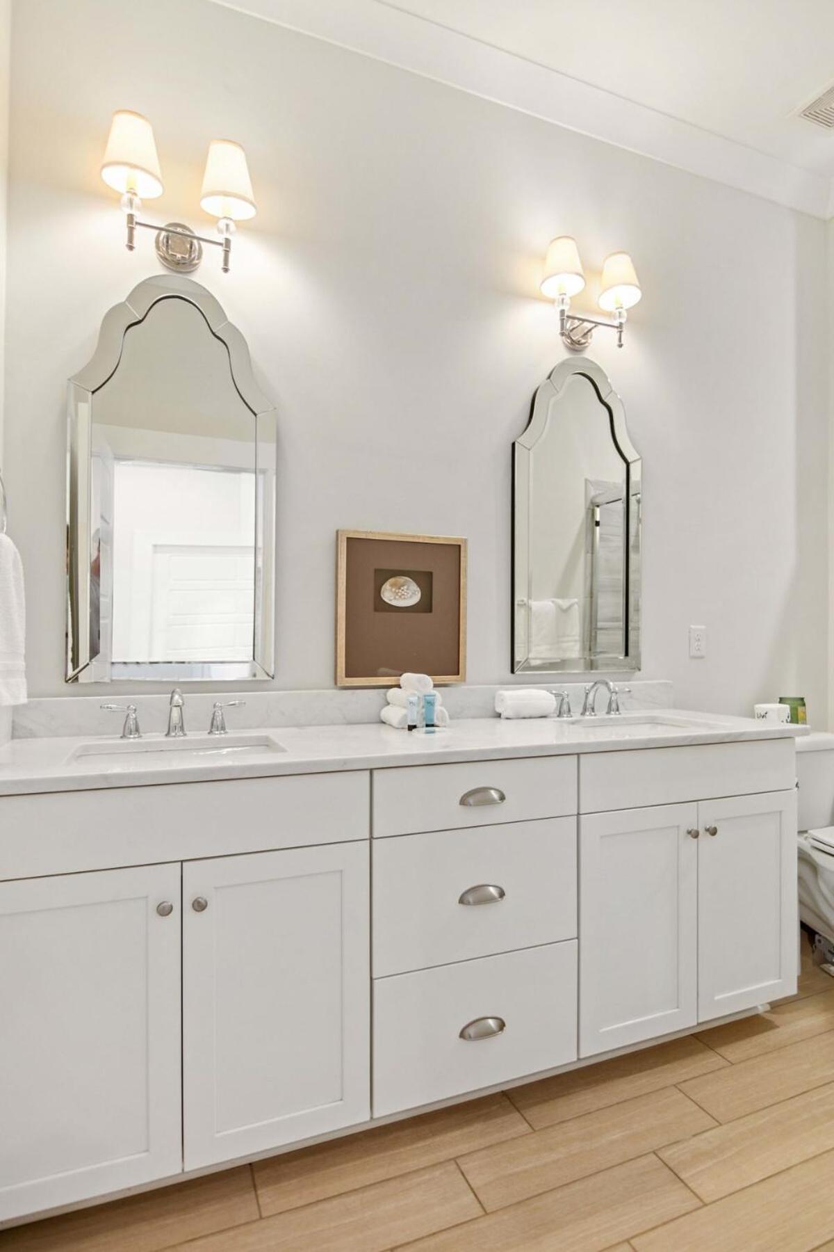 Shem Creek House- 5 Mins To Downtown & Holiday home