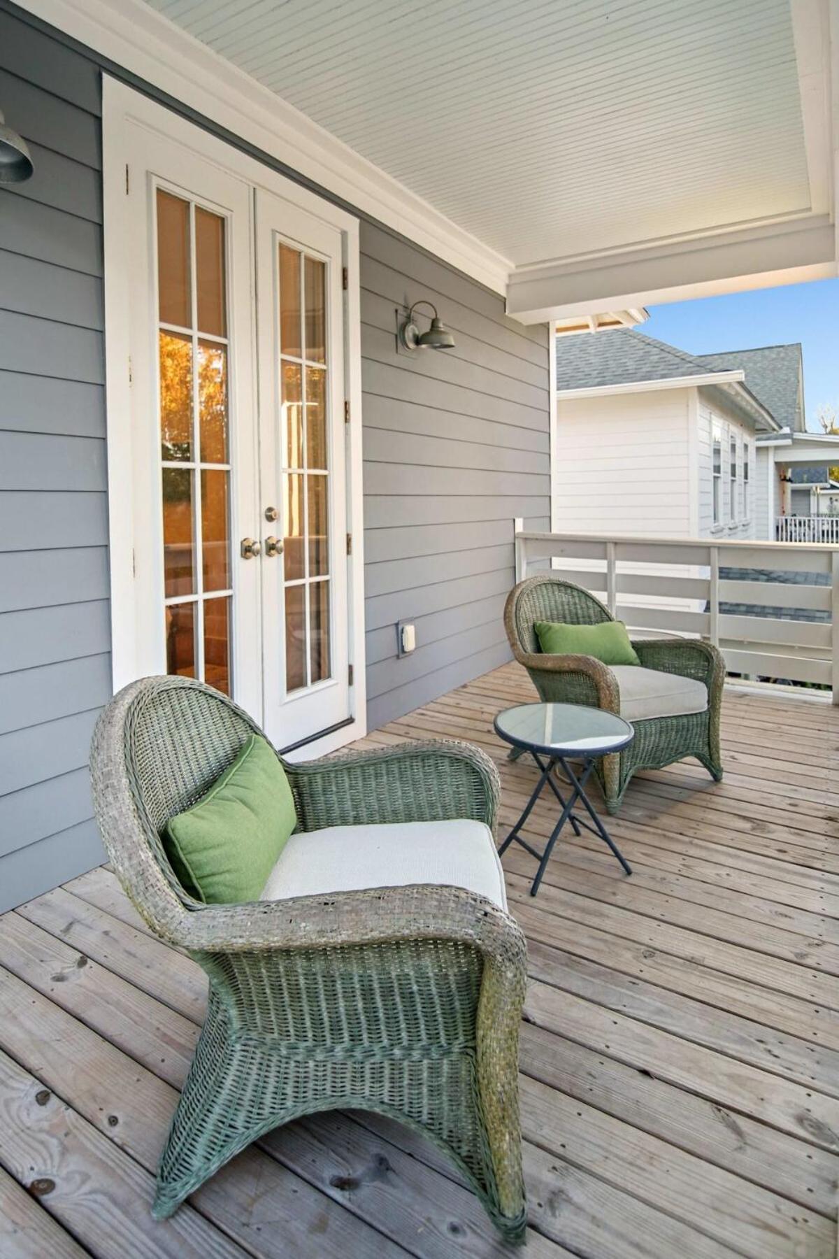 Shem Creek House- 5 Mins To Downtown & Holiday home
