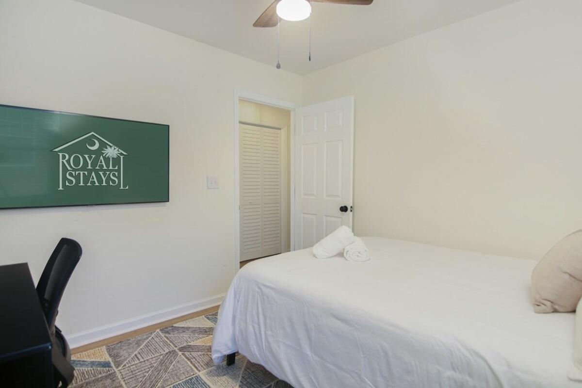 Holiday home Renovated Oasis Mins To Dtwn And