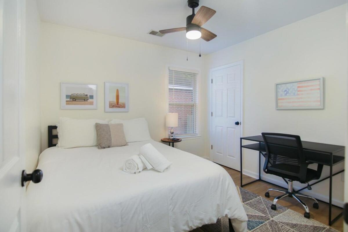 Renovated Oasis Mins To Dtwn And Holiday home
