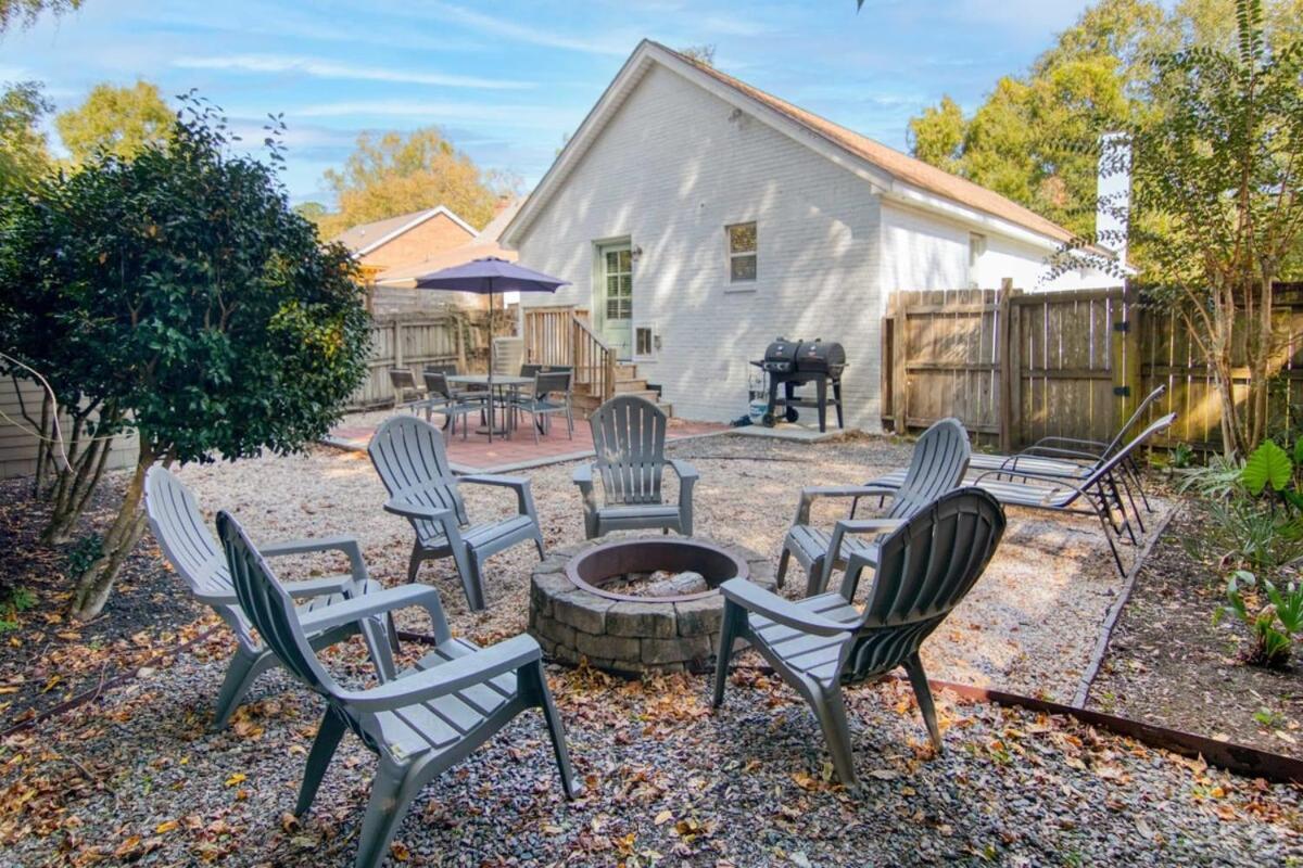 Holiday home Renovated Oasis Mins To Dtwn And Charleston