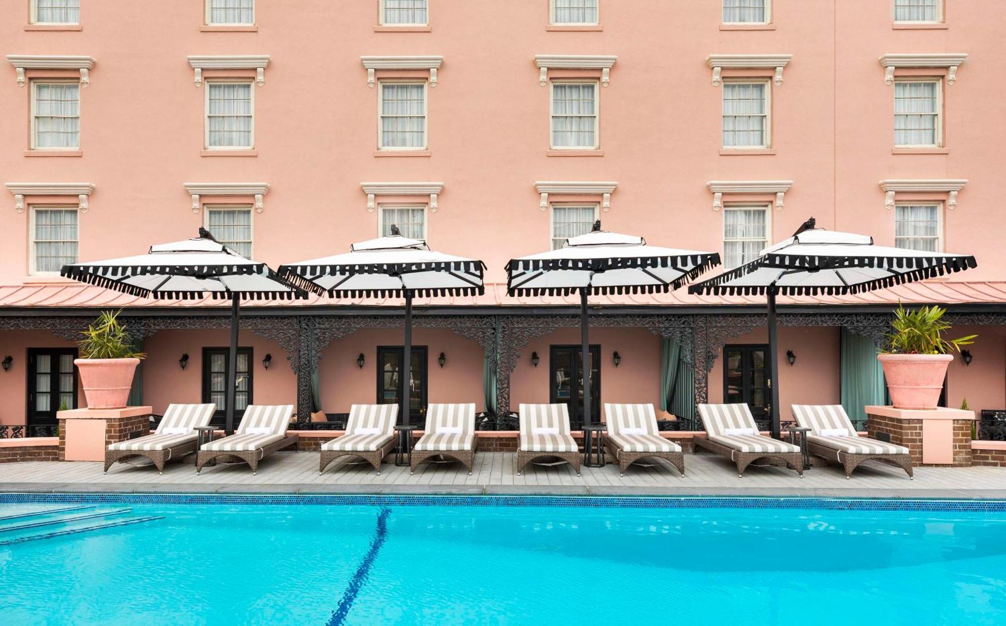 Mills House Charleston, Curio Collection By Hilton