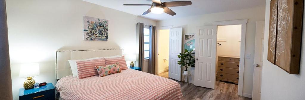 Holiday home Madrona's B- Fully Fenced And Pet Friendly Charleston