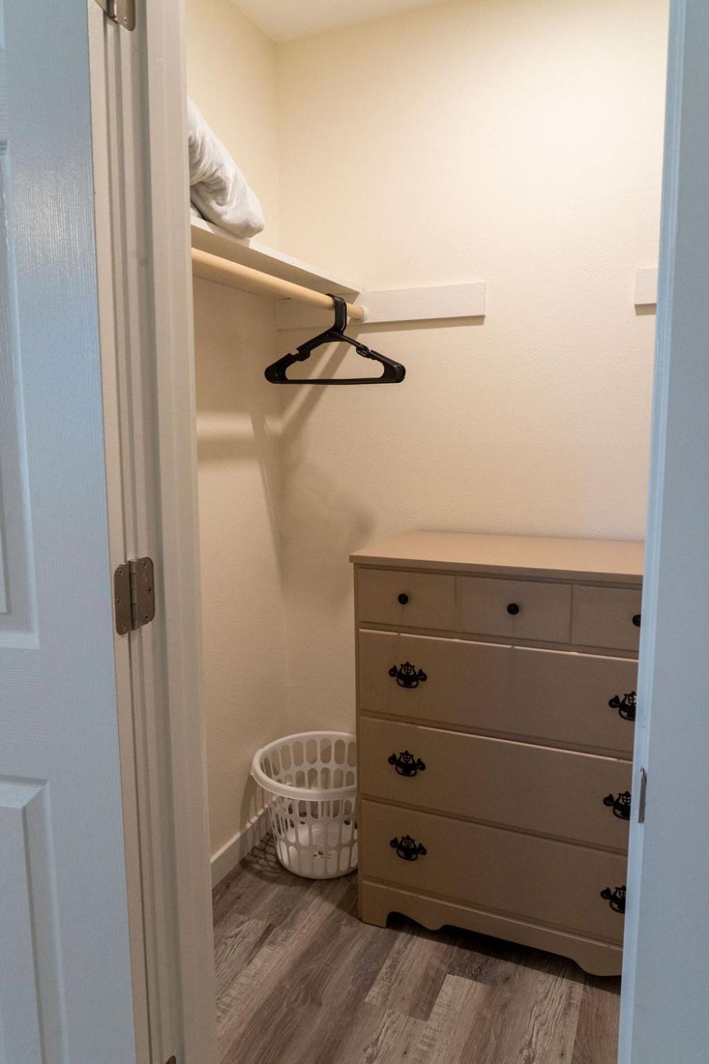 Holiday home Madrona's B- Fully Fenced And Pet Friendly *