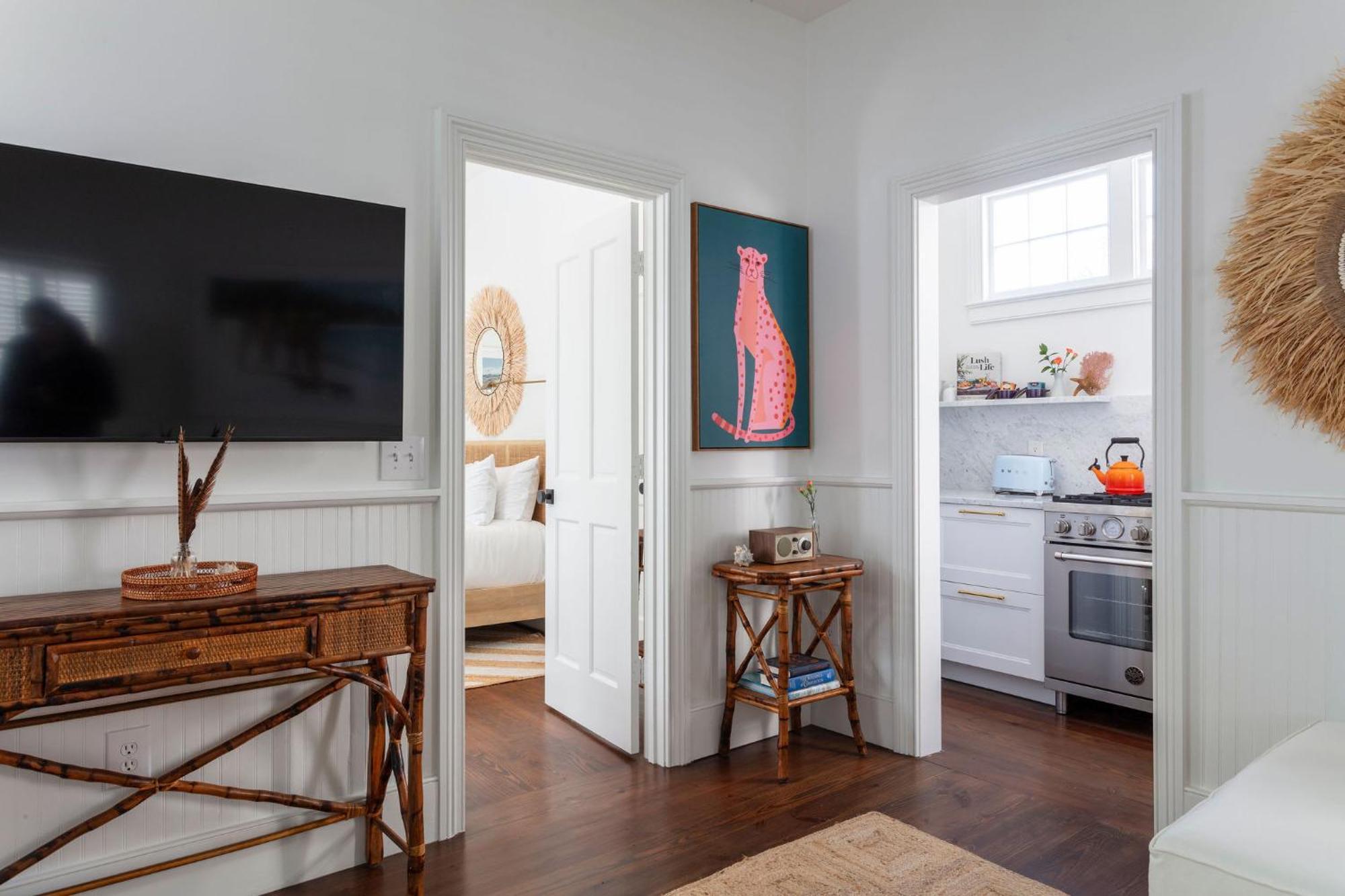Row At Casa Zoe Holiday home Charleston