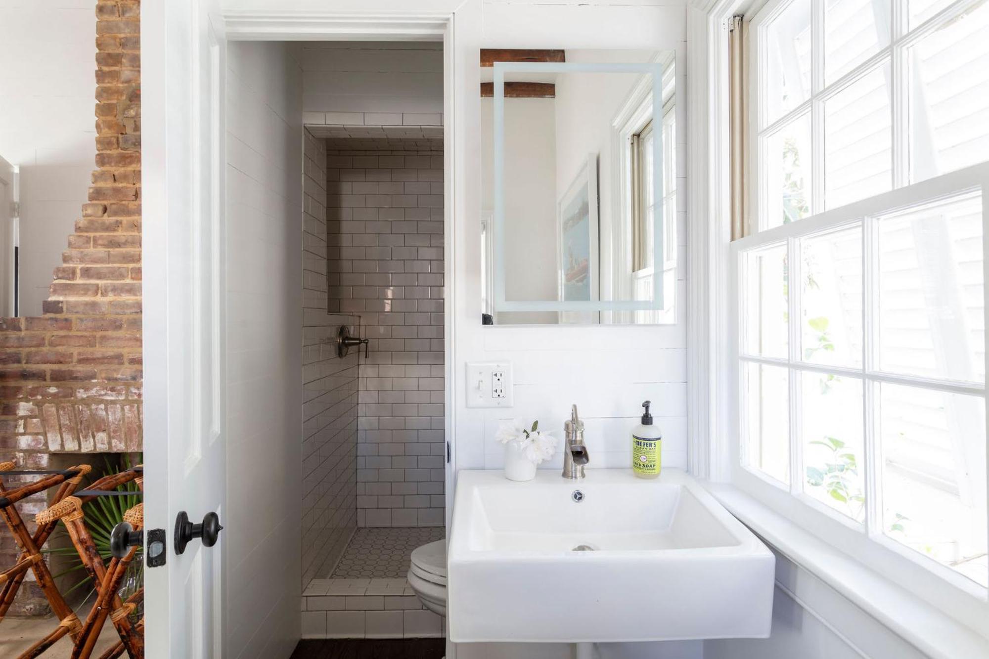 Row At Casa Zoe Holiday home Charleston