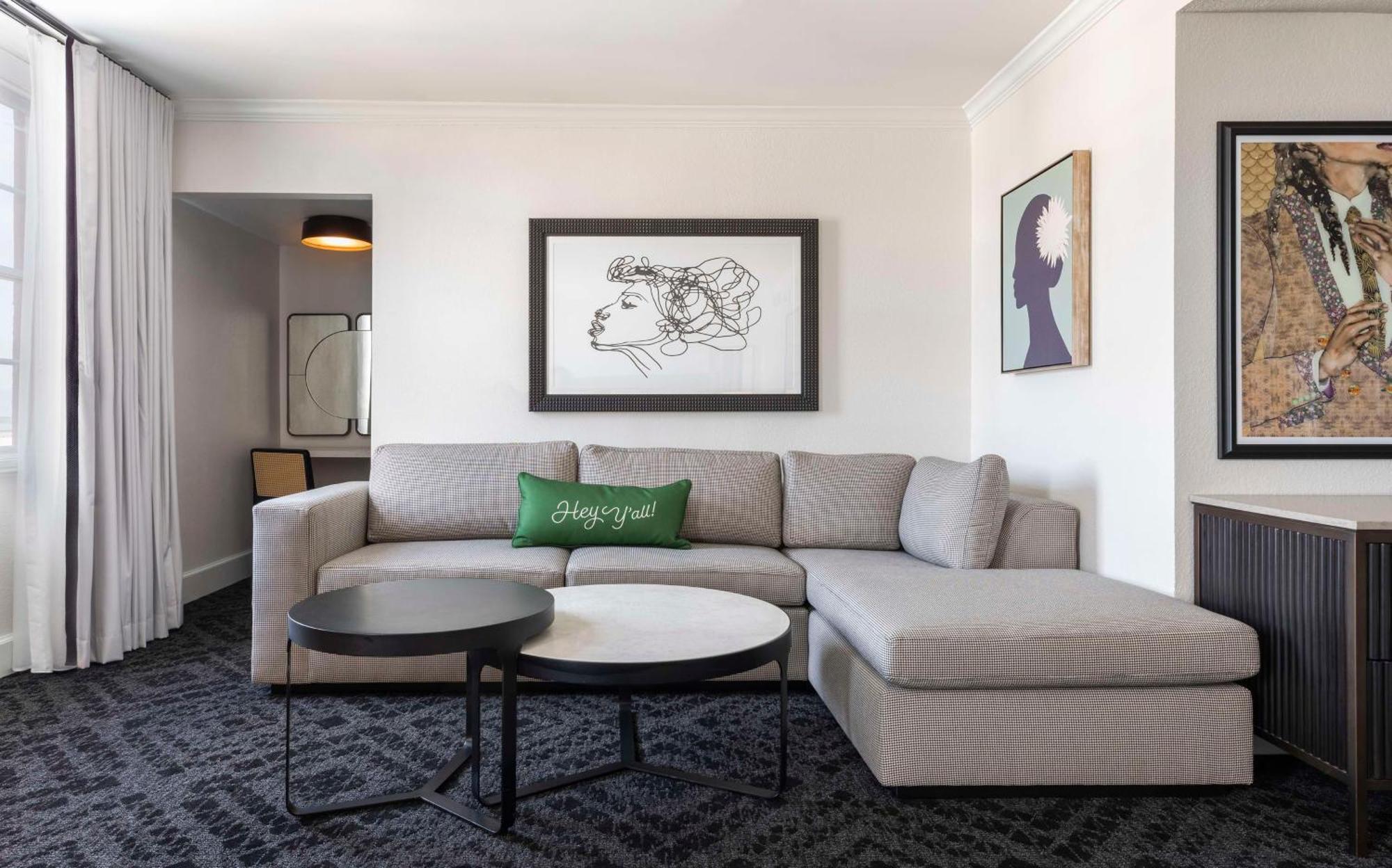 Mills House Charleston, Curio Collection By Hilton Hotel Charleston