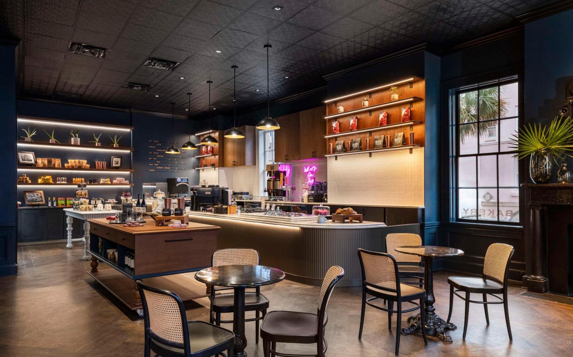 Mills House Charleston, Curio Collection By Hilton Hotel