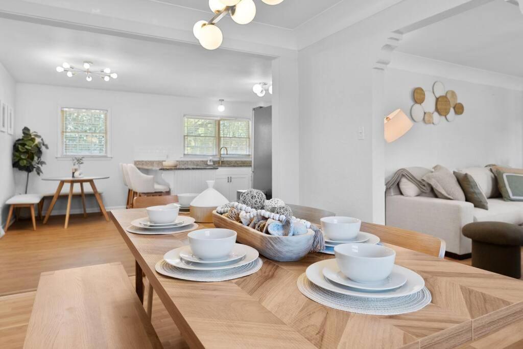 The Azalea House Apartment