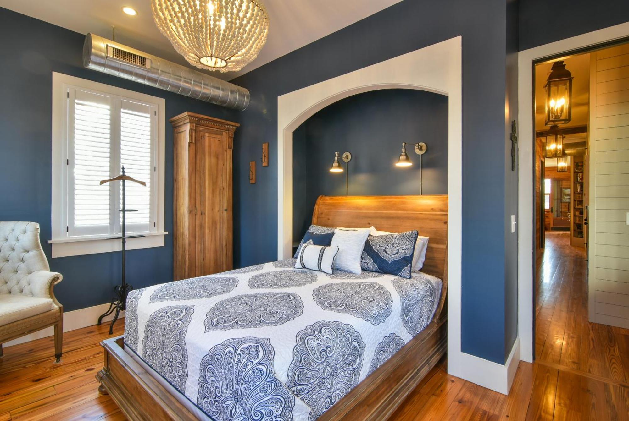The Charlestonian Aparthotel *