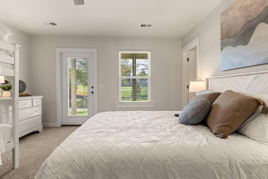 The Cypress Apartment *