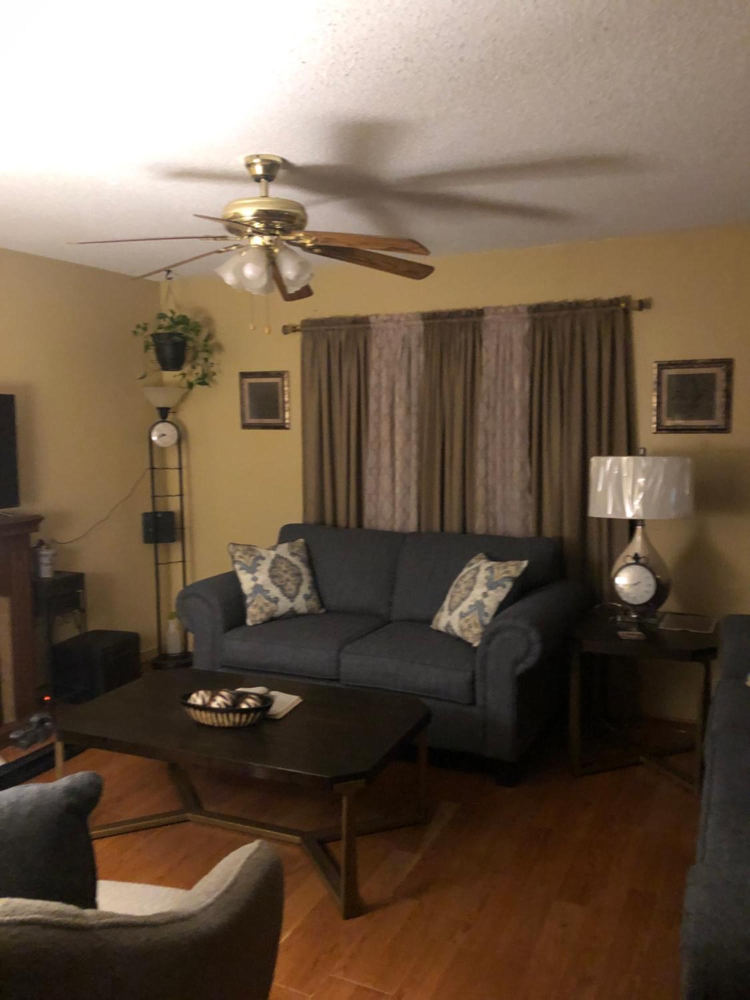 Apartment Townhouse In North *