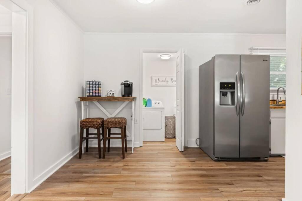 The Violet House Apartment