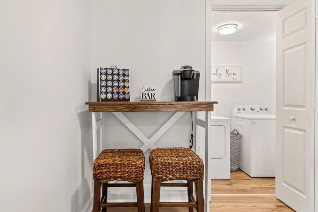 The Violet House Apartment *
