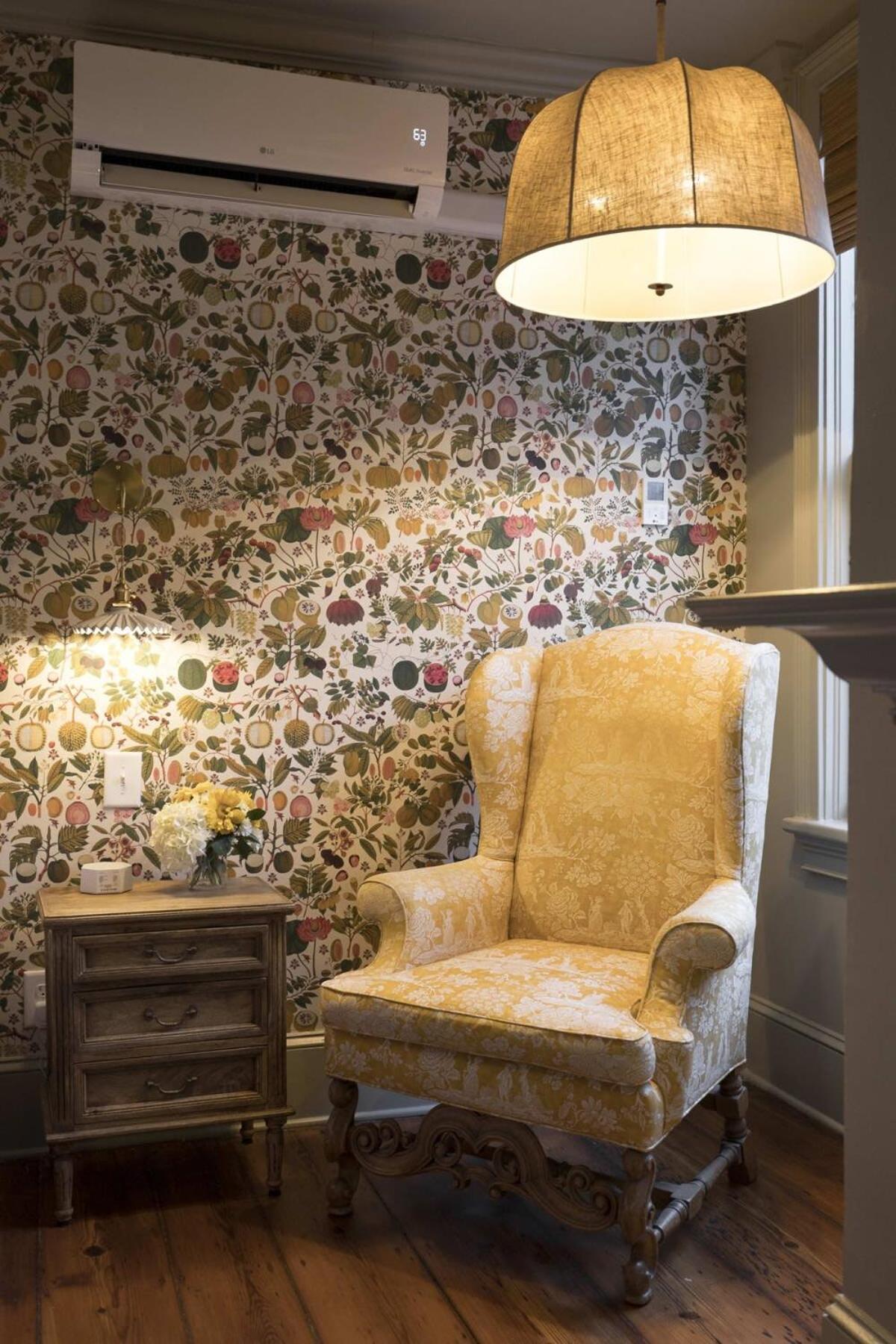 Historic Veranda King Walk To King * Charleston