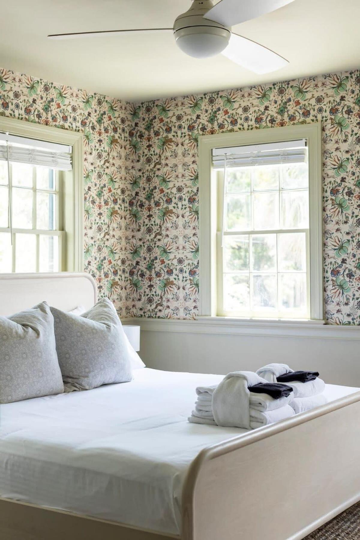 Holiday home The Ashley Carriage House Includes Breakfast Charleston