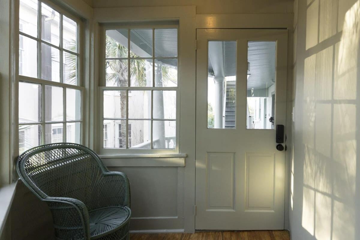 The Nicholas Veranda King - Steps To King *