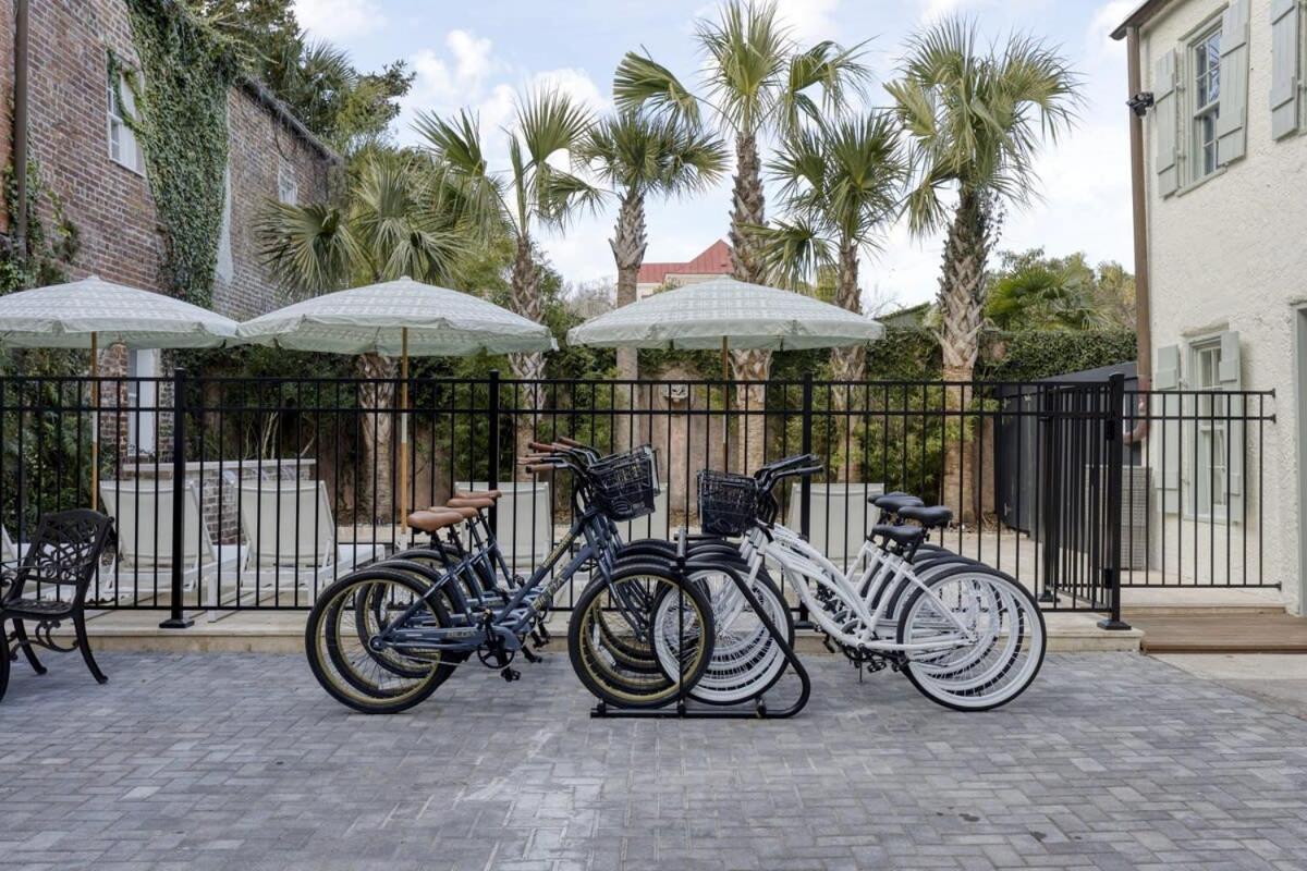 The Nicholas Veranda King - Steps To King Bed & Breakfast Charleston